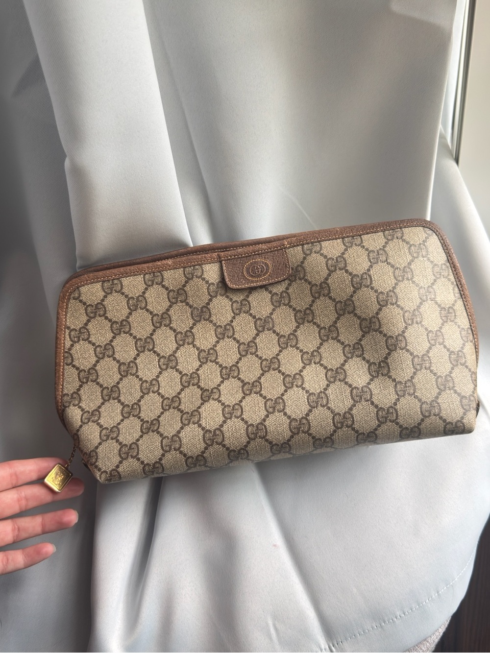 Vintage Gucci GG Supreme canvas clutch